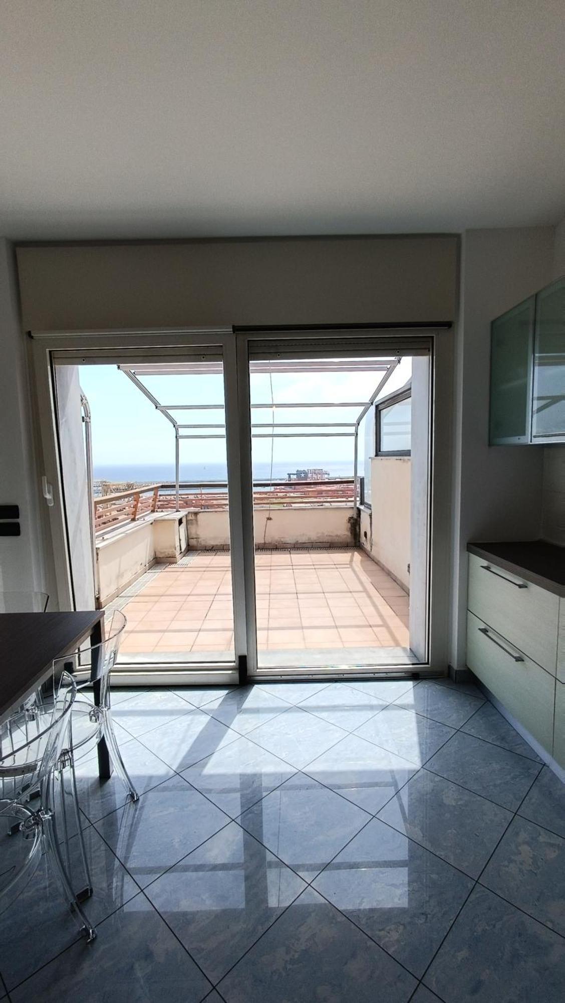 Attico Con Vista Su Genova Apartamento Exterior foto